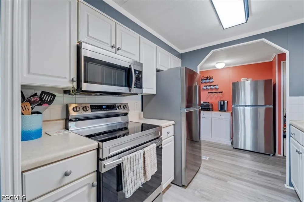 Longview Lane North Fort Myers, FL 33917