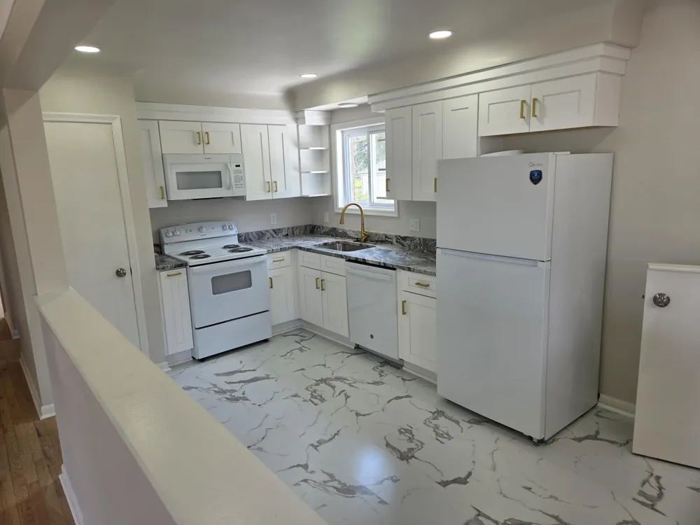 29215 Badelt Street Westland City, MI 48185