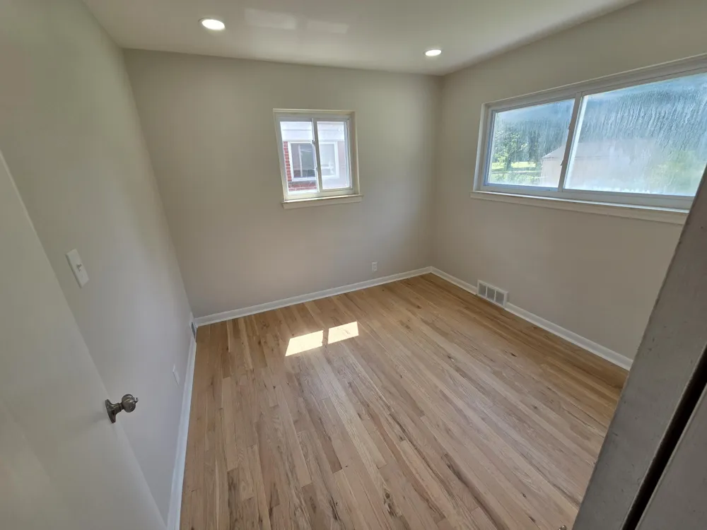 29215 Badelt Street Westland City, MI 48185