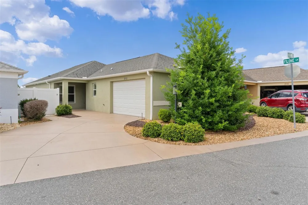 2952 KRAMER COURT The Villages, FL 32163