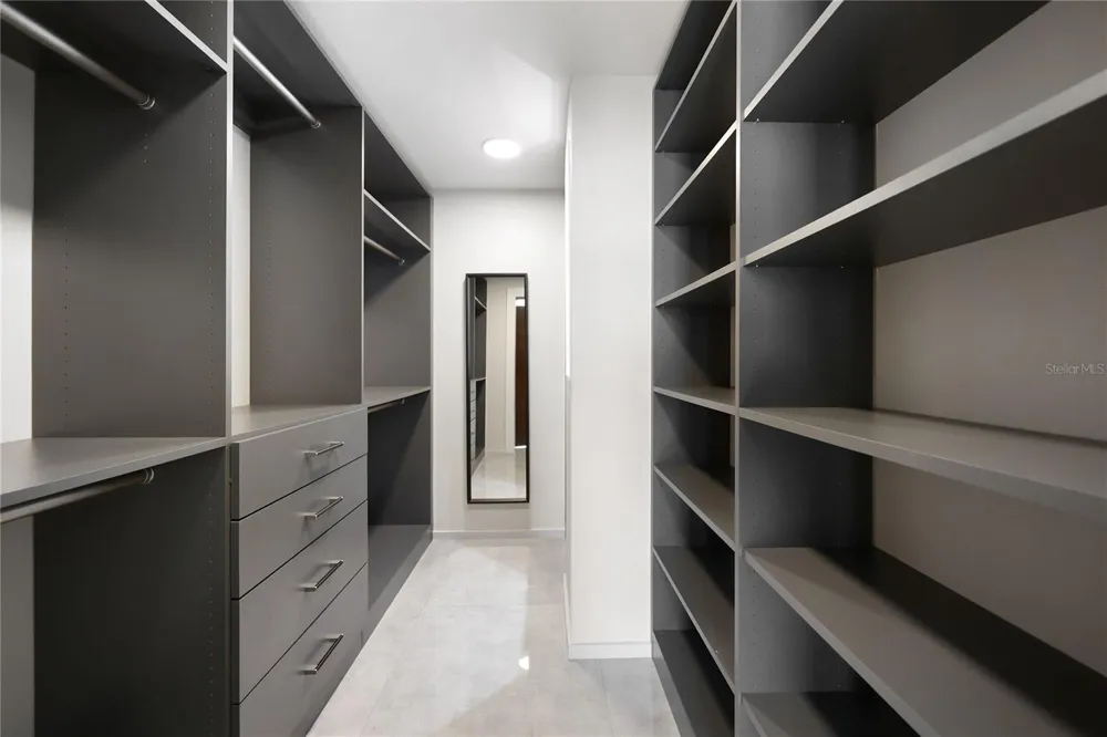 1607 PONCE DE LEON #1 San Juan, PR 00909