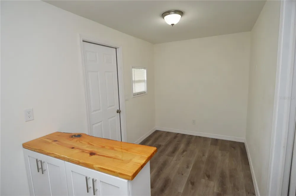 10934 BOULEVARD Tampa, FL 33612