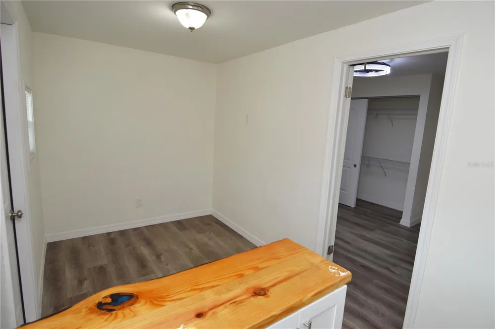 10934 BOULEVARD Tampa, FL 33612