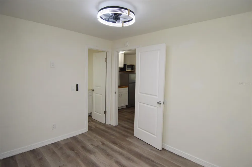 10934 BOULEVARD Tampa, FL 33612