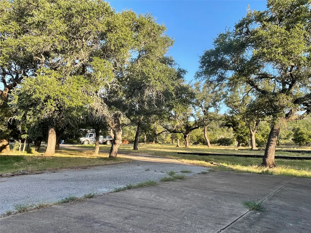 110 Wolf Run Burnet, TX 78611