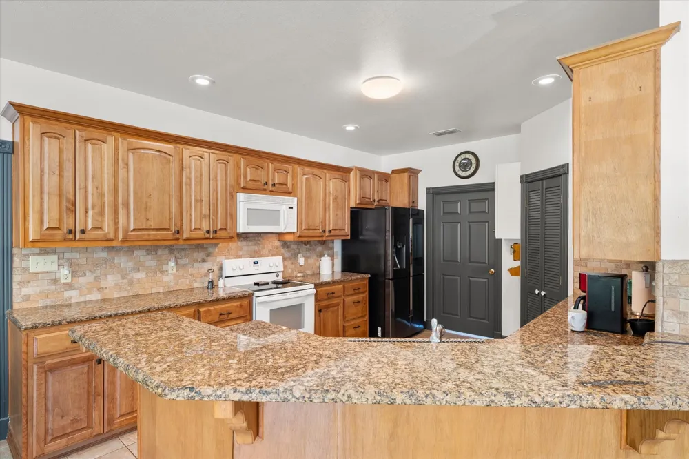 181 County Road 2137 Pittsburg, TX 75686