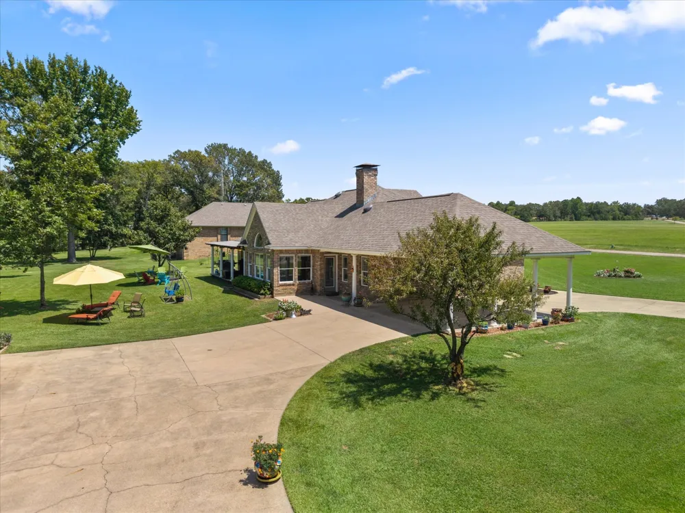 181 County Road 2137 Pittsburg, TX 75686