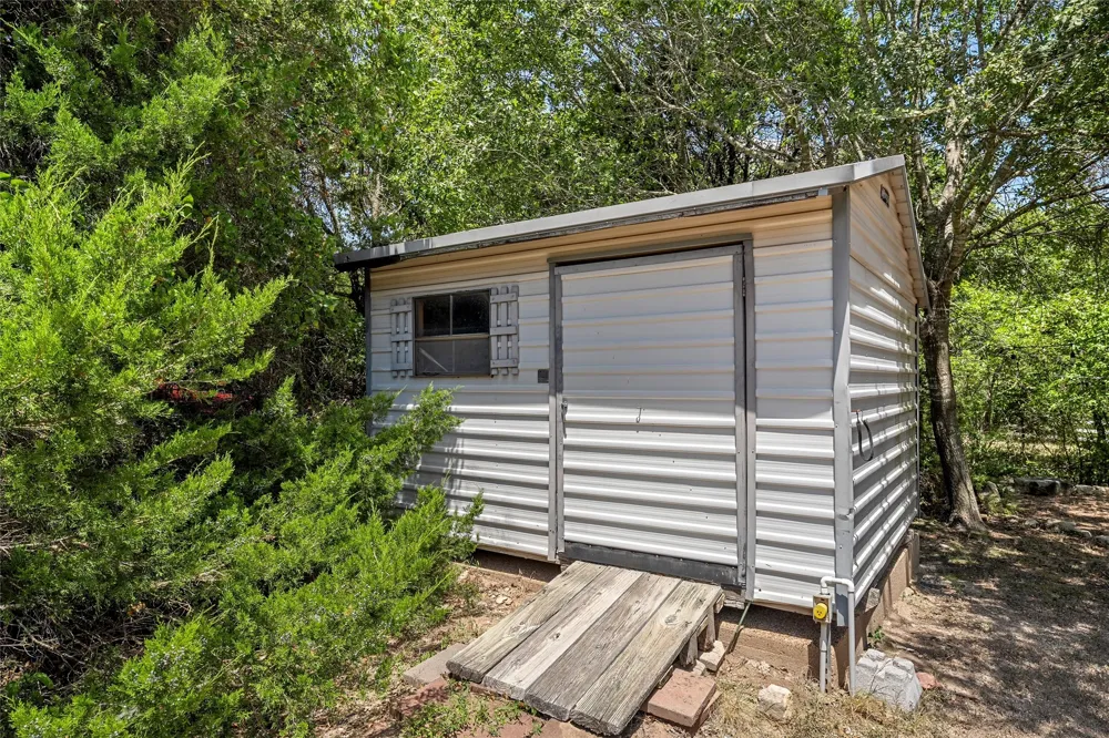200 Johanne Point Road Bruceville Eddy, TX 76524