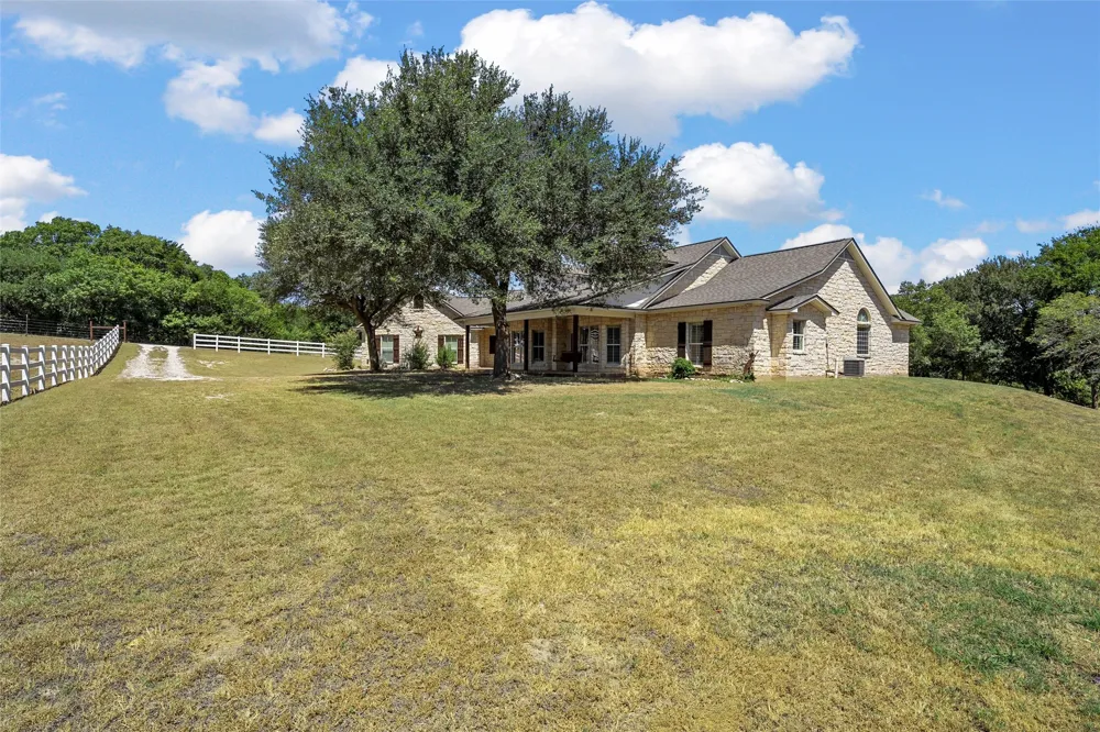 200 Johanne Point Road Bruceville Eddy, TX 76524