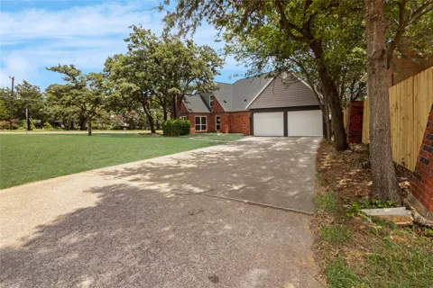 6112 W Poly Webb Road