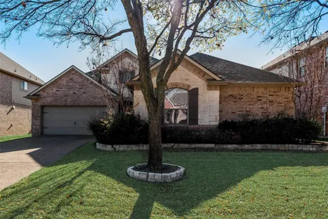 945 Pheasant Drive
