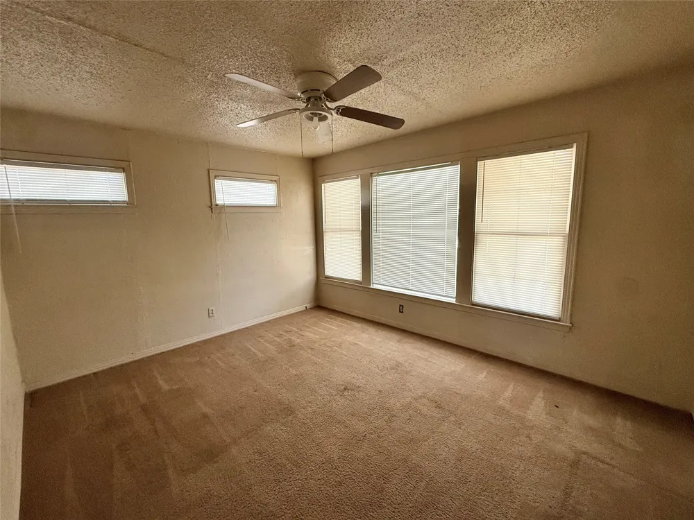 849 E North 11th Street Abilene, TX 79601