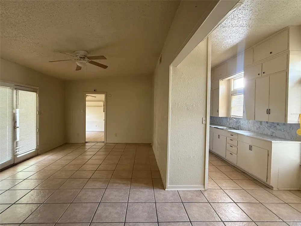 849 E North 11th Street Abilene, TX 79601