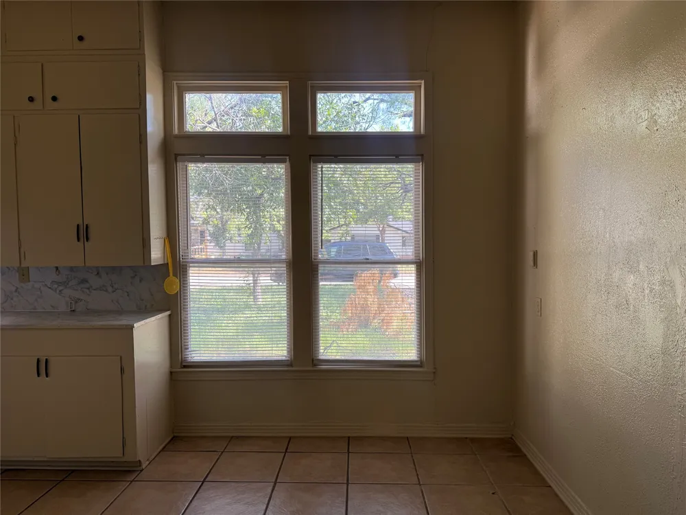 849 E North 11th Street Abilene, TX 79601
