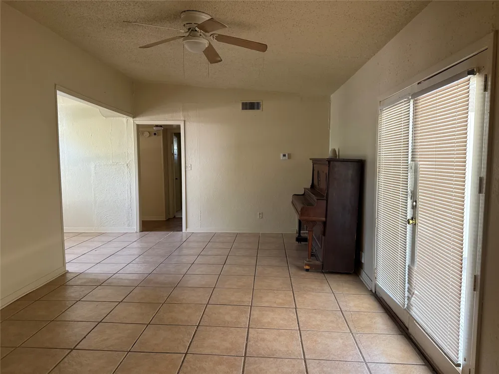 849 E North 11th Street Abilene, TX 79601