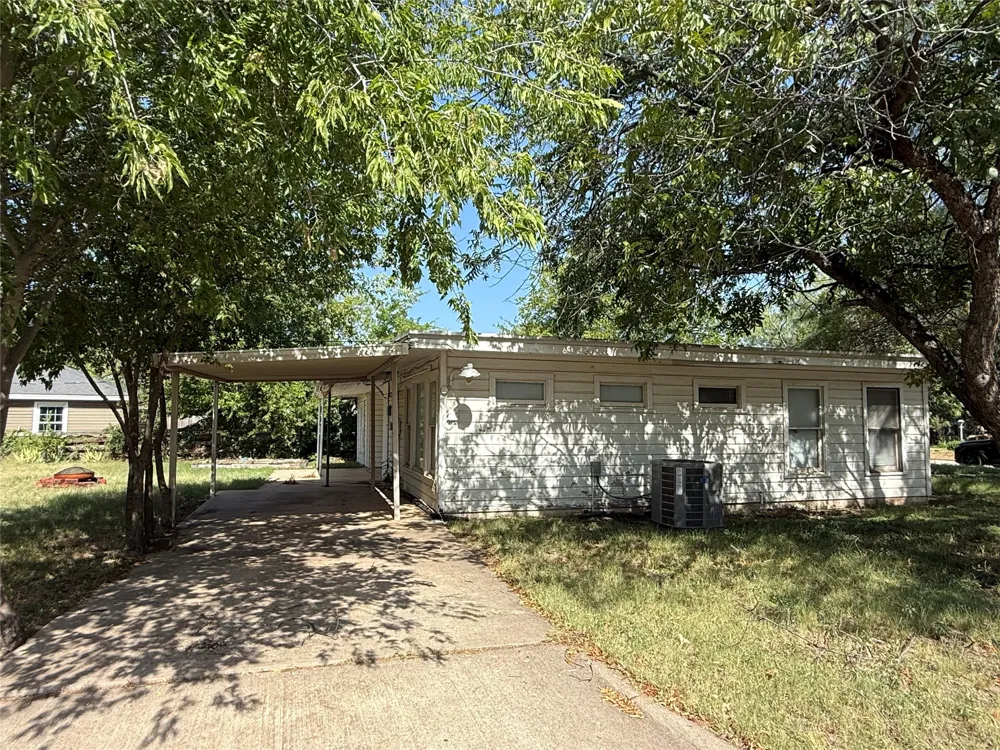 849 E North 11th Street Abilene, TX 79601