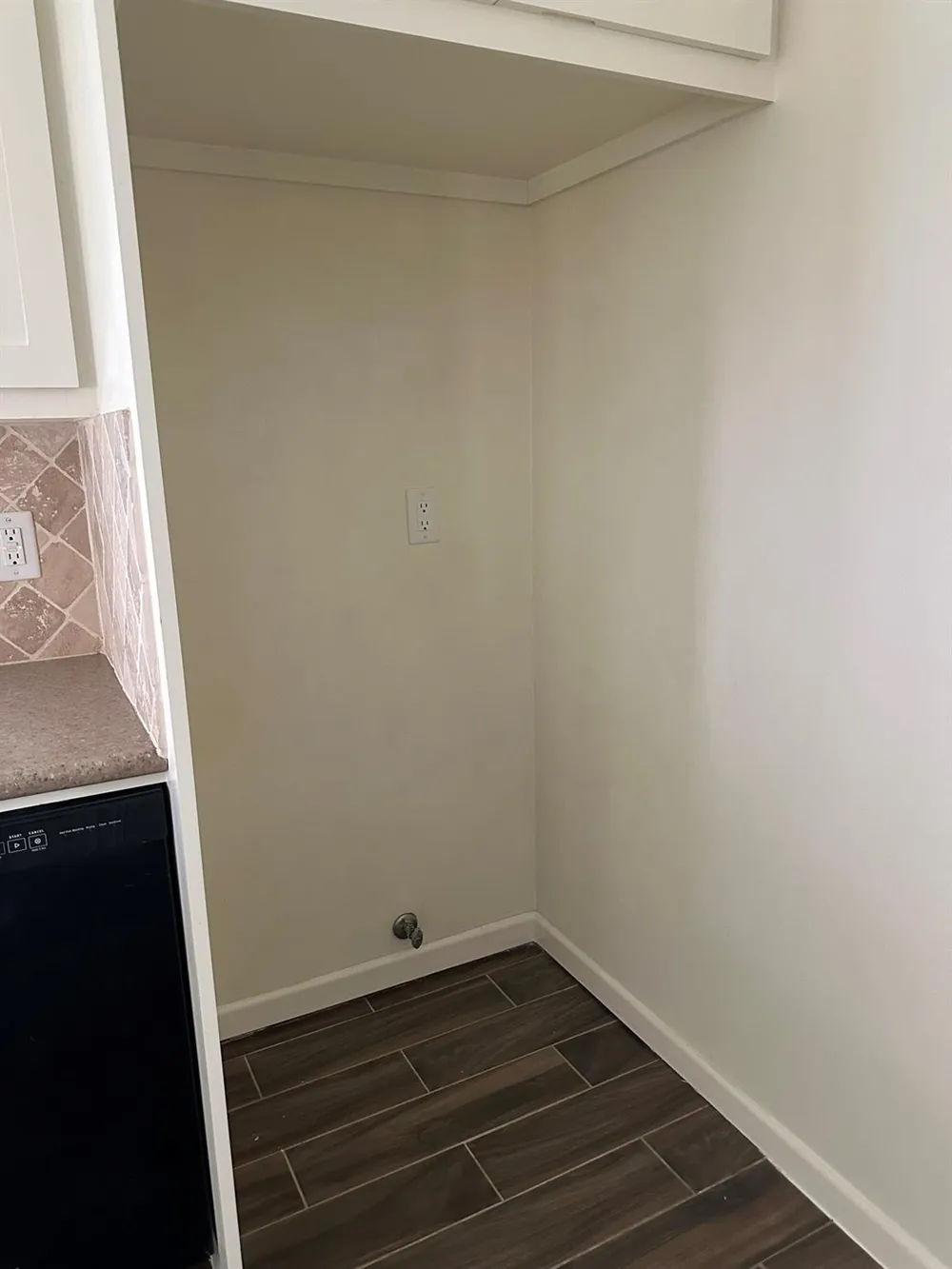 11719 Scottsdale Drive Meadows Place, TX 77477