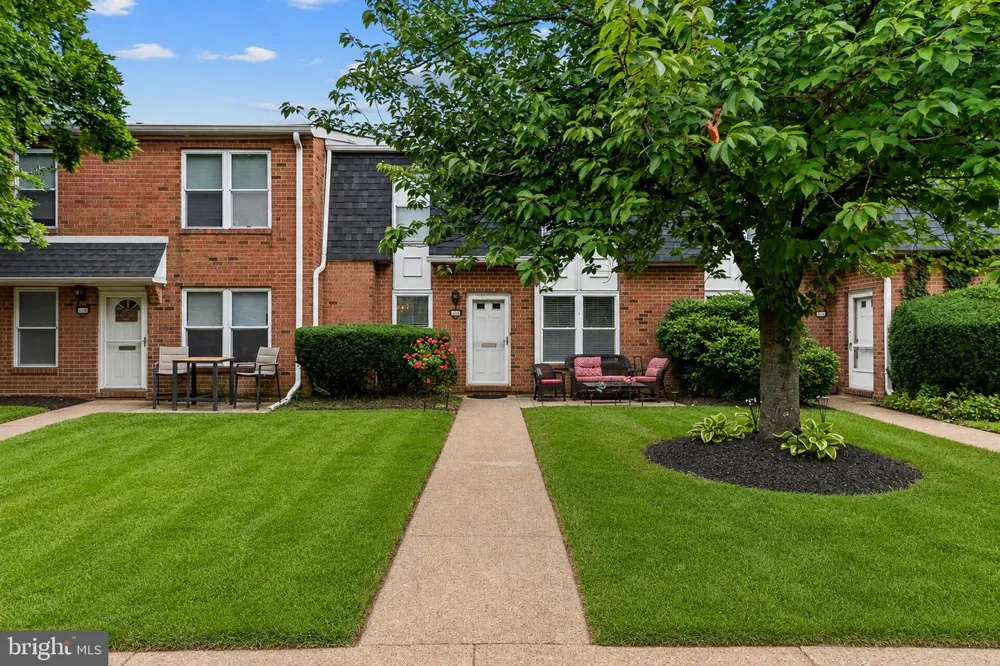 1120 HARBOUR DRIVE Palmyra, NJ 08065