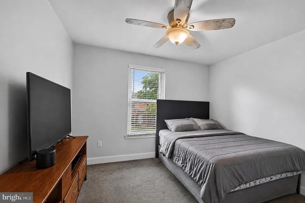 1120 HARBOUR DRIVE Palmyra, NJ 08065