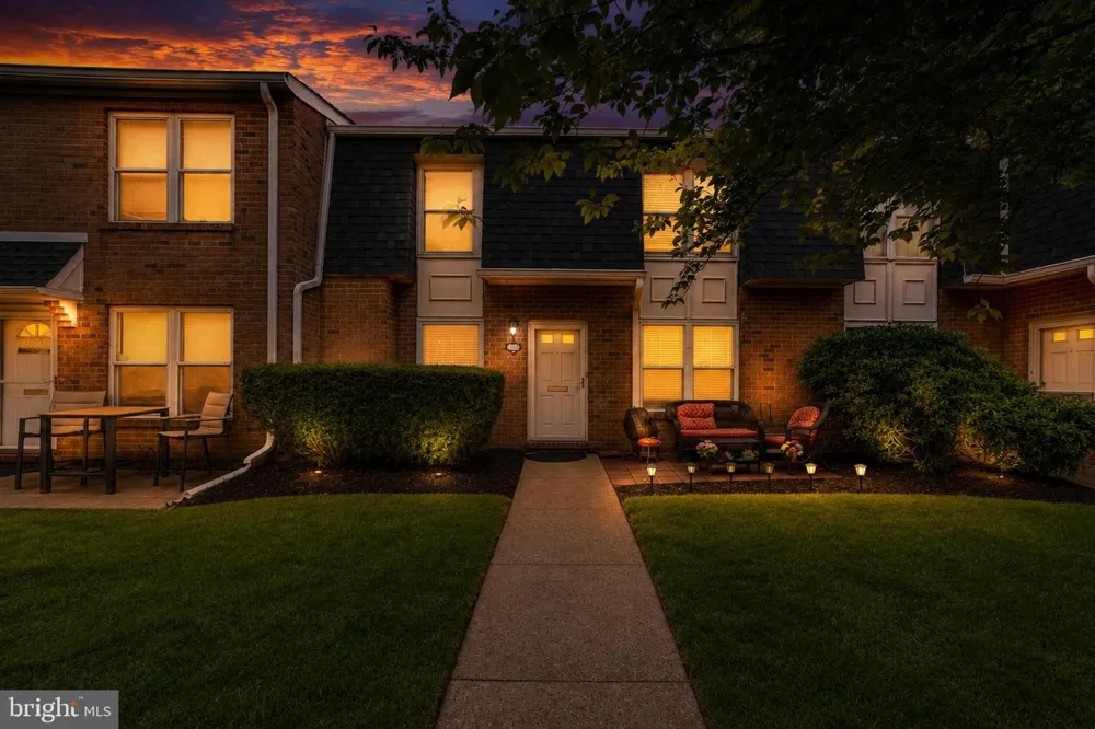 1120 HARBOUR DRIVE Palmyra, NJ 08065