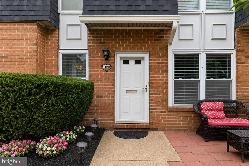 1120 HARBOUR DRIVE Palmyra, NJ 08065