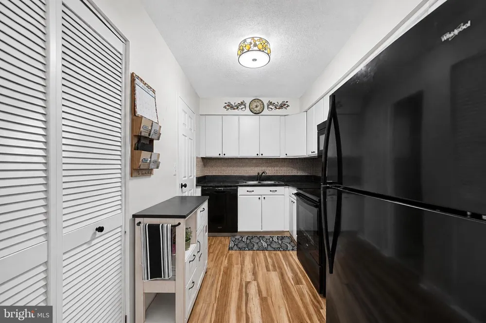 1120 HARBOUR DRIVE Palmyra, NJ 08065