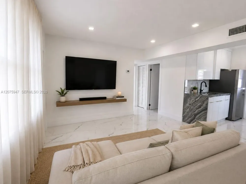 5301 NE 17th Ave #- Pompano Beach, FL 33064