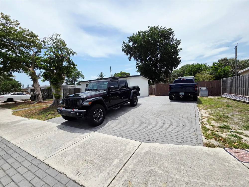 5301 NE 17th Ave #- Pompano Beach, FL 33064