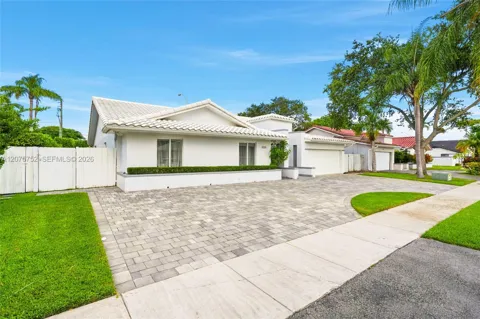 8250 SW 86th Ct