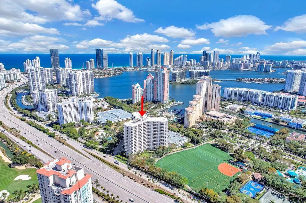 3300 NE 191st St #LP03 Aventura, FL 33180