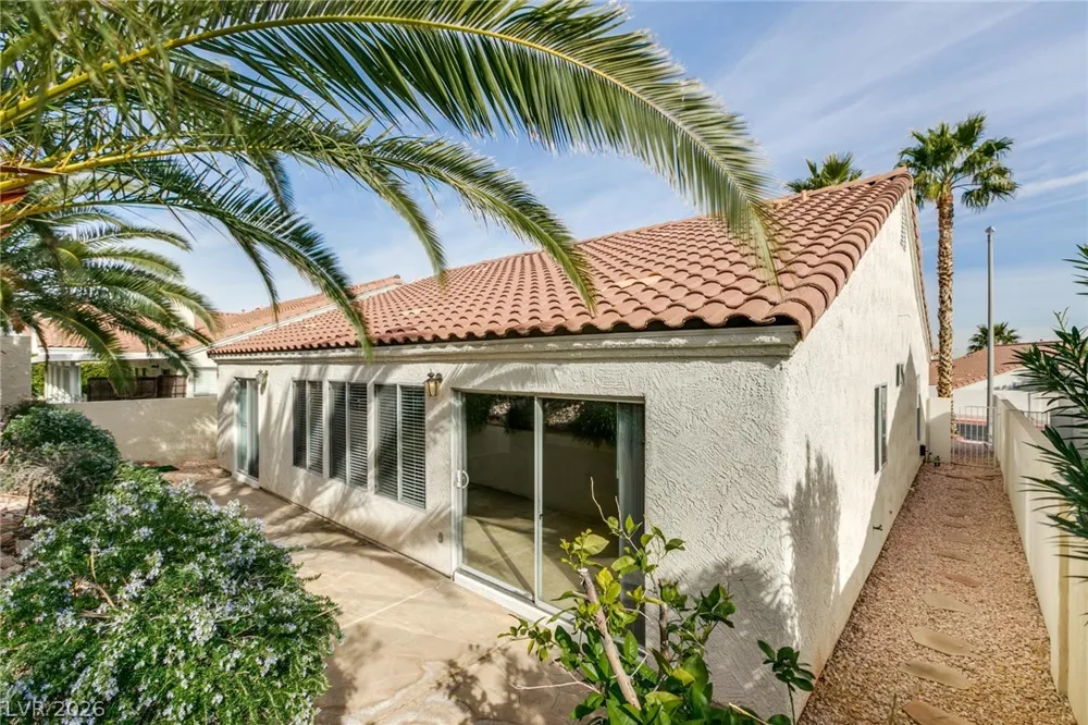 1831 Swallow Hill Avenue Henderson, NV 89012