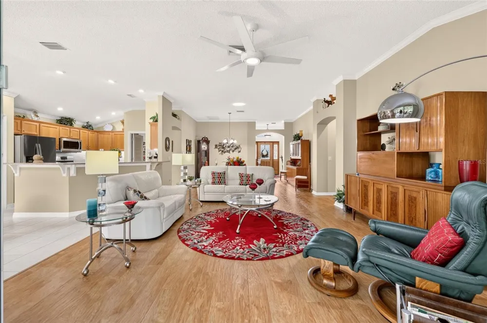 16822 SE 93RD CUTHBERT CIRCLE The Villages, FL 32162