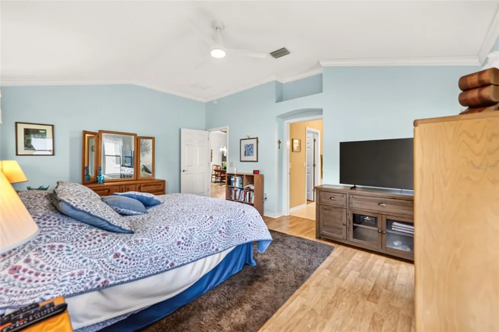 16822 SE 93RD CUTHBERT CIRCLE The Villages, FL 32162