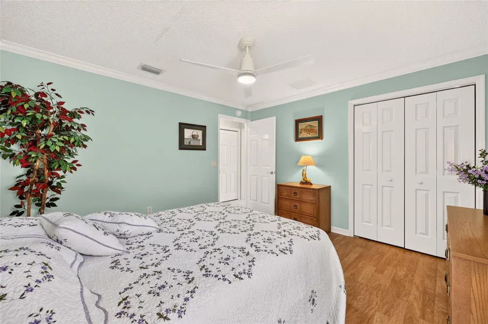16822 SE 93RD CUTHBERT CIRCLE The Villages, FL 32162