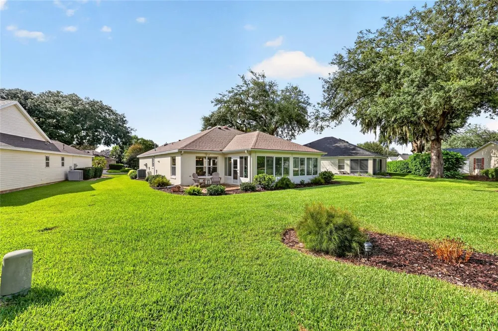 16822 SE 93RD CUTHBERT CIRCLE The Villages, FL 32162