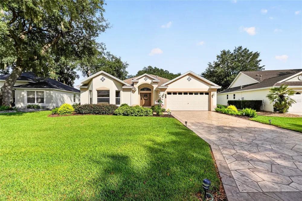 16822 SE 93RD CUTHBERT CIRCLE The Villages, FL 32162