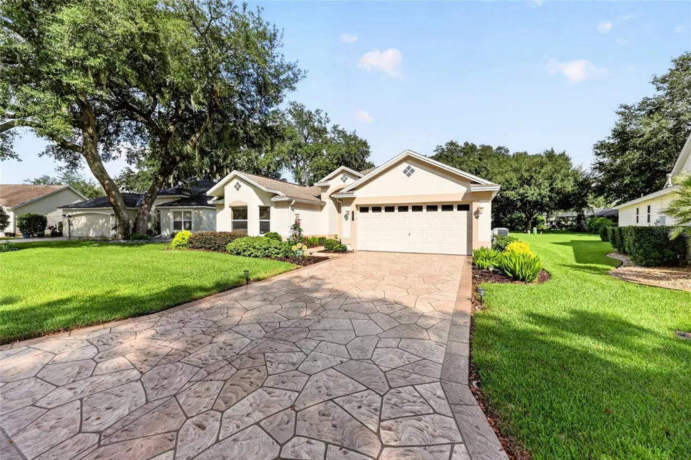 16822 SE 93RD CUTHBERT CIRCLE The Villages, FL 32162