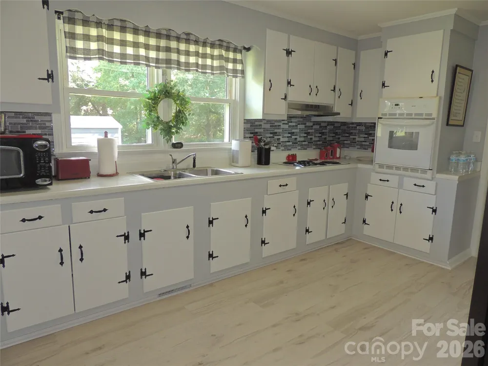 189 Westwood Drive Forest City, NC 28043