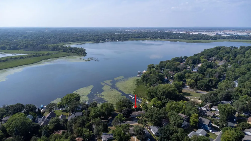 6247 Eagle Lake Drive Maple Grove, MN 55369