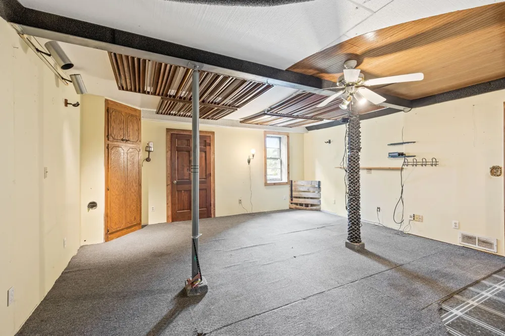 6247 Eagle Lake Drive Maple Grove, MN 55369