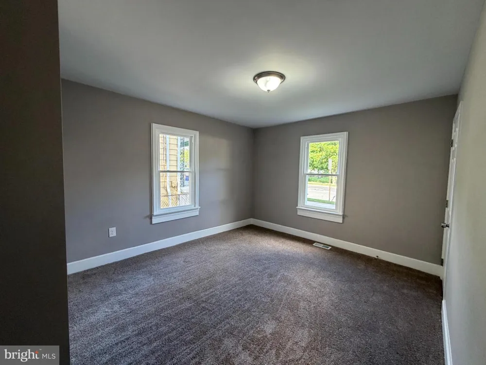 310 7TH STREET Millville, NJ 08332