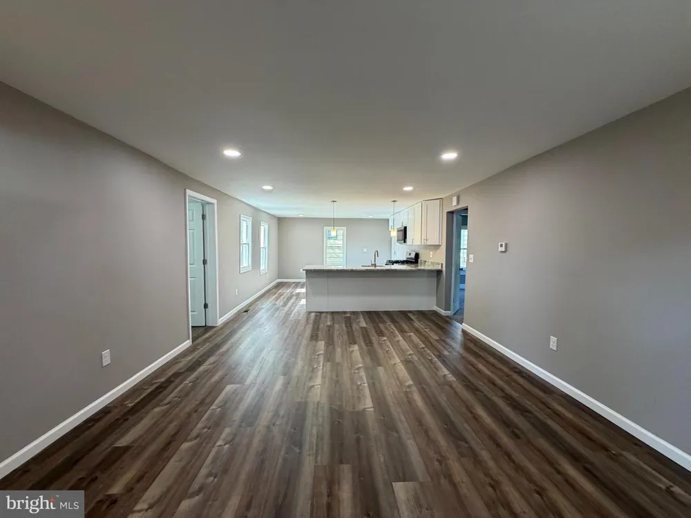 310 7TH STREET Millville, NJ 08332