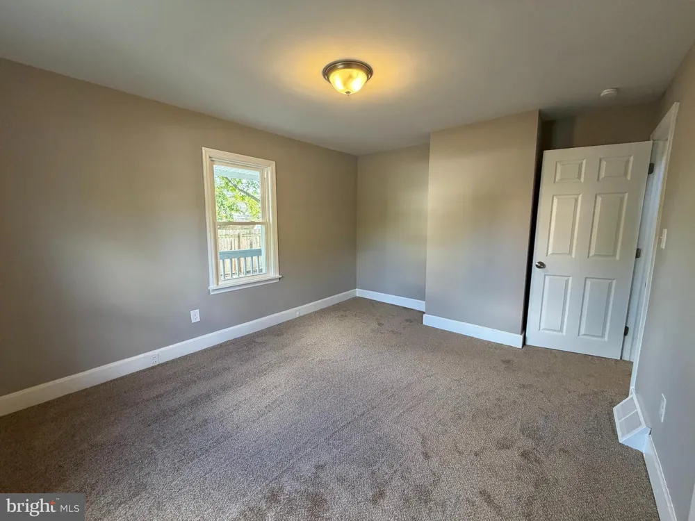 310 7TH STREET Millville, NJ 08332
