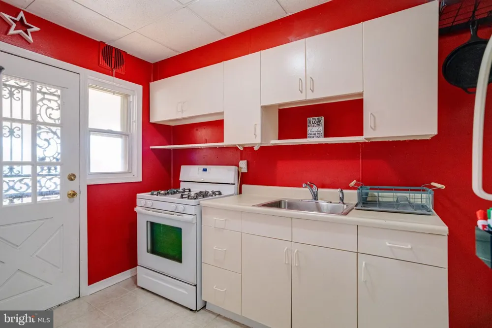 8340 KAVANAGH ROAD Baltimore, MD 21222