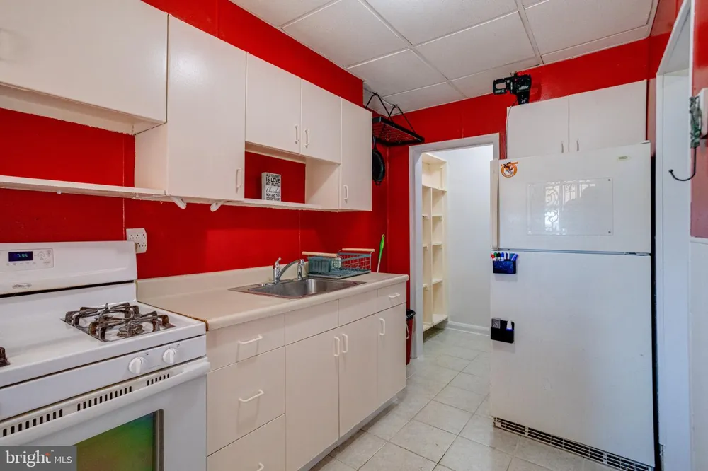 8340 KAVANAGH ROAD Baltimore, MD 21222