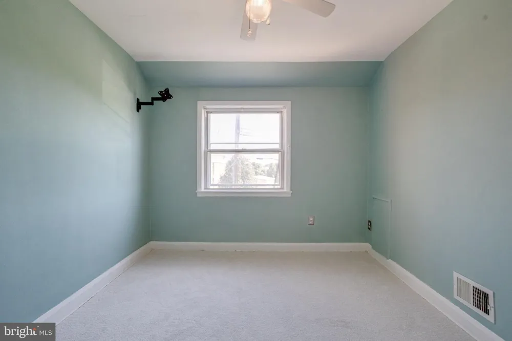 8340 KAVANAGH ROAD Baltimore, MD 21222