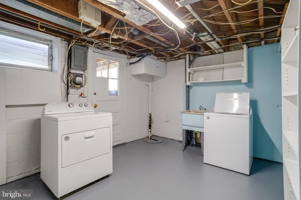 8340 KAVANAGH ROAD Baltimore, MD 21222