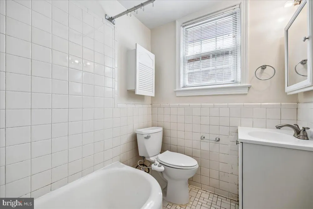 4481 MACARTHUR BOULEVARD NW #204 Washington, DC 20007