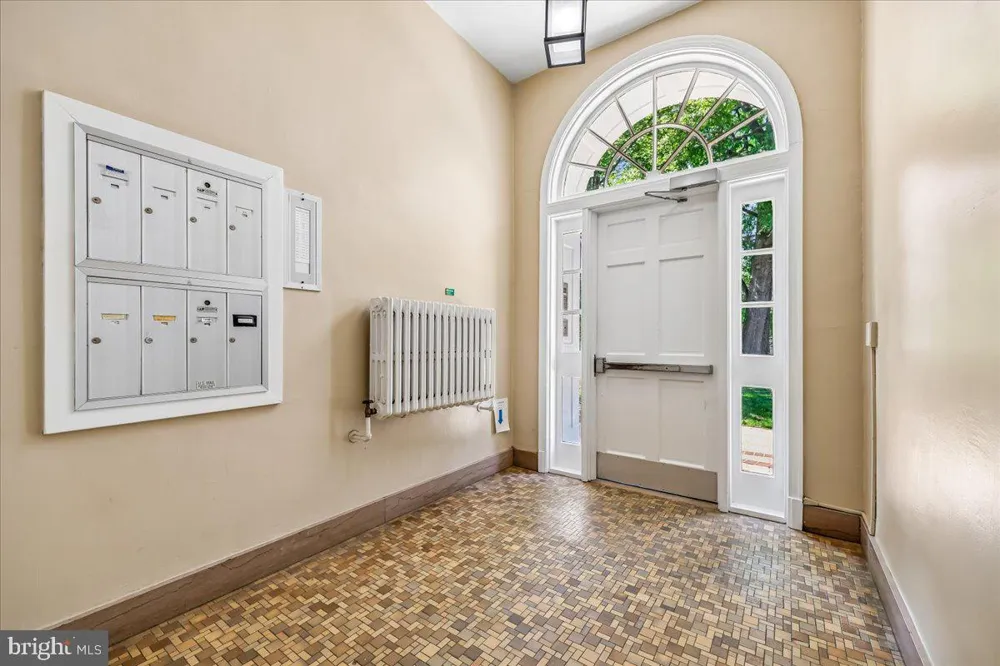 4481 MACARTHUR BOULEVARD NW #204 Washington, DC 20007
