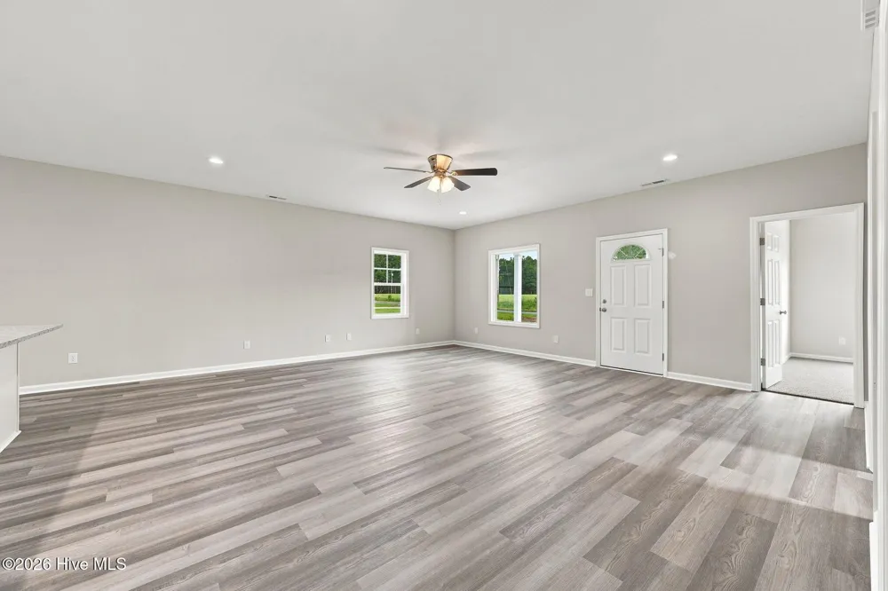 589 Batchelor Road Richlands, NC 28574
